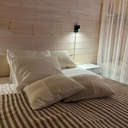 Beachboog Lahemaa Tatil Evi *